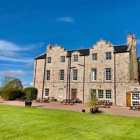 Shieldhill Castle Hotel Biggar Esterno foto